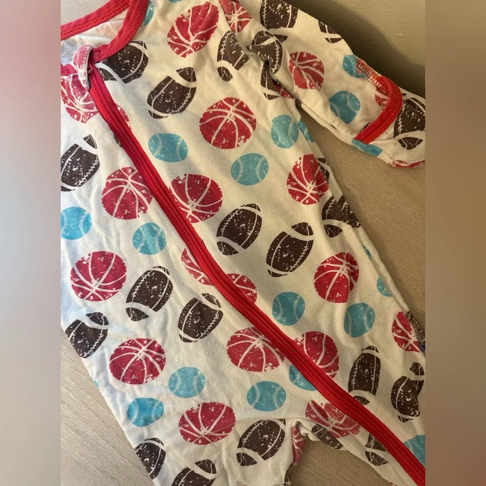 Kickee Pants Sports‎ Sleeper